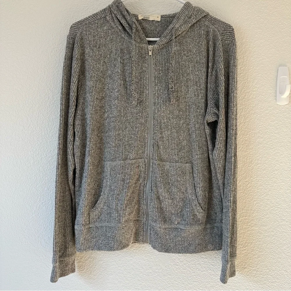 Ocean‎ Drive Gray Ribbed Zip-Up Sweater Small
